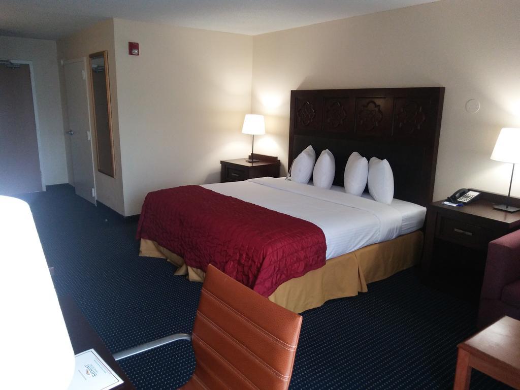 أورلاندو Garnet Inn And Suites الغرفة الصورة