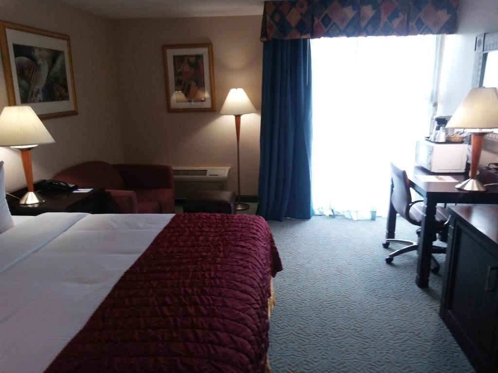 Garnet Inn & Suites أورلاندو الغرفة الصورة