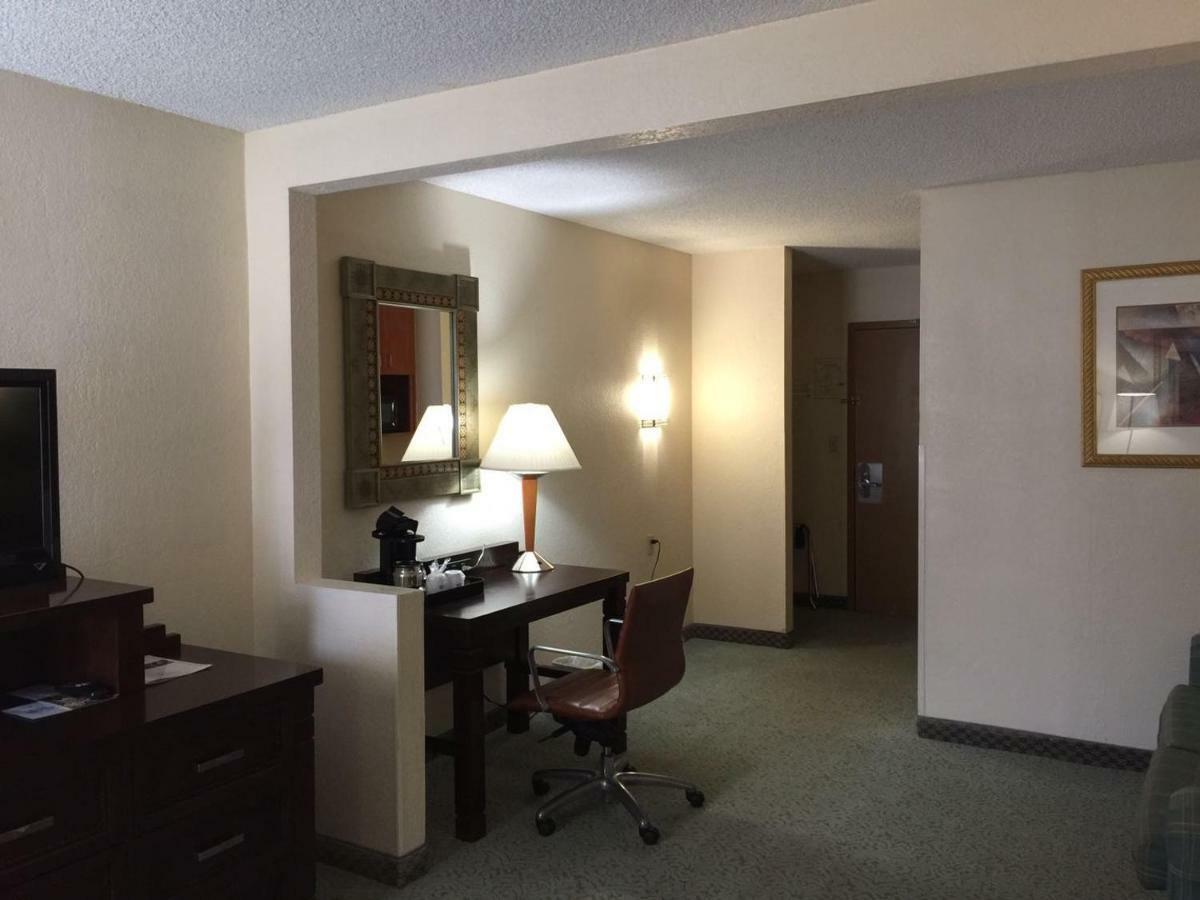 Garnet Inn & Suites أورلاندو المظهر الخارجي الصورة